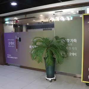  キャンプ場 Goodday Jjimjilbang 韓国